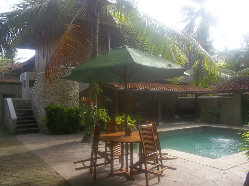 Sunrise Hotel Beach Pangandaran Esterno foto