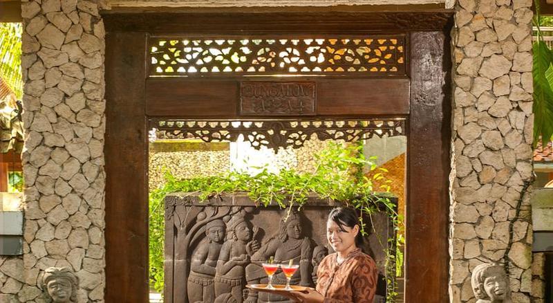 Sunrise Hotel Beach Pangandaran Esterno foto